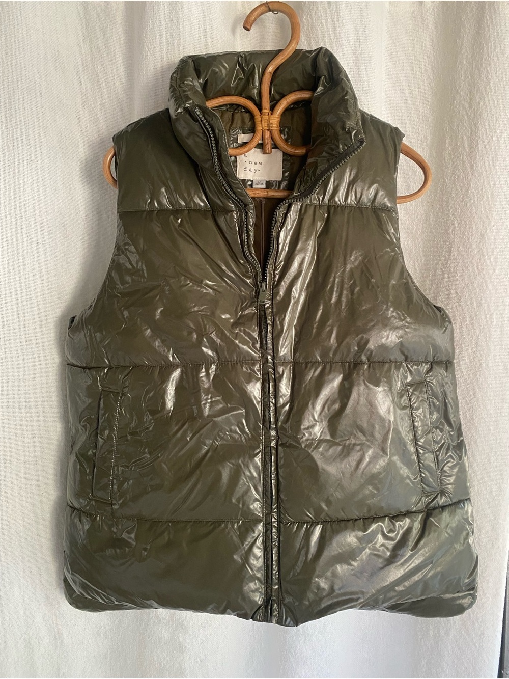 A New Day Ivy Green Water Resistant Vest
Size Medium NWT